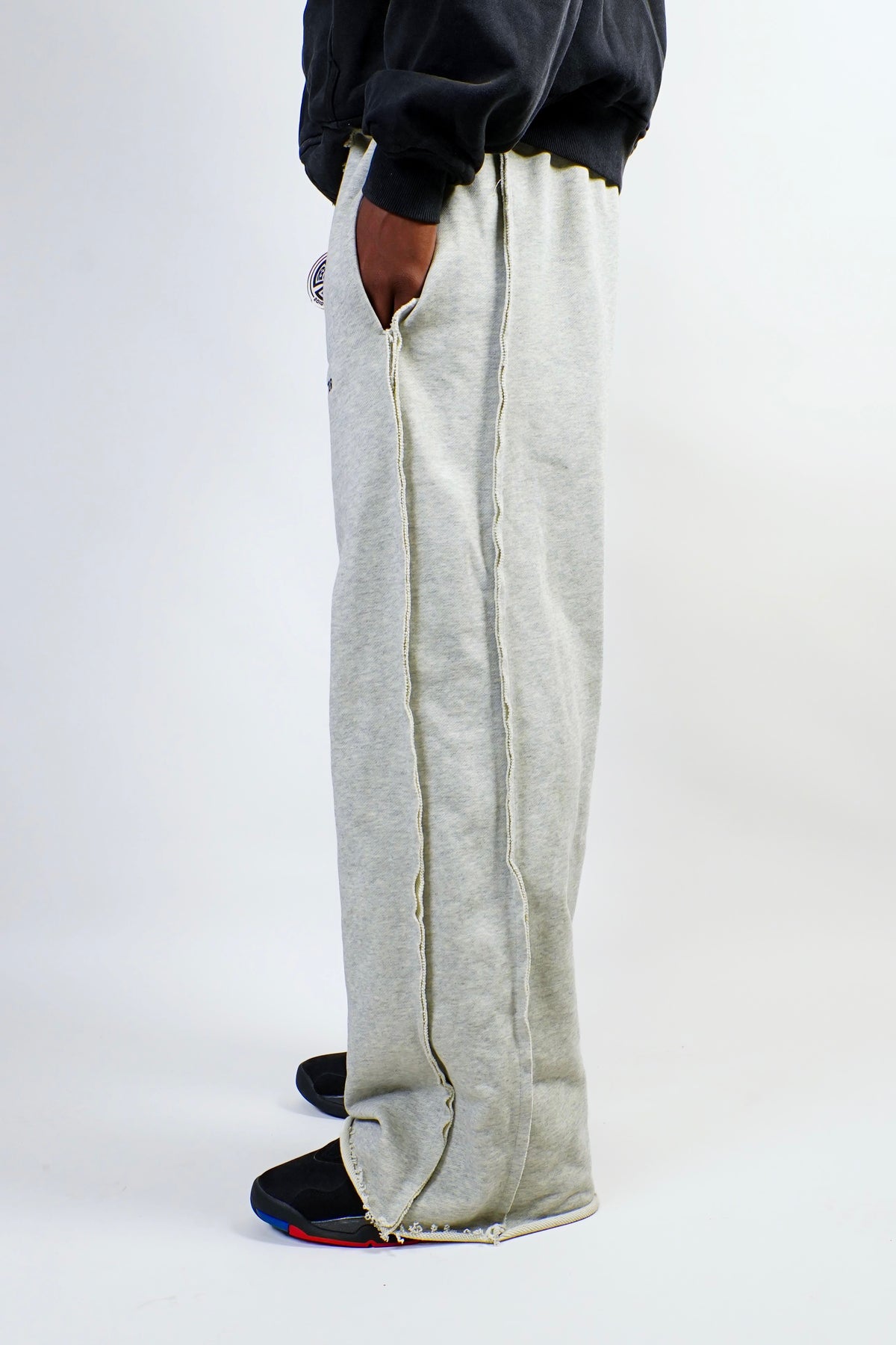 Trendsetter Grey Sweatpants (baggy)
